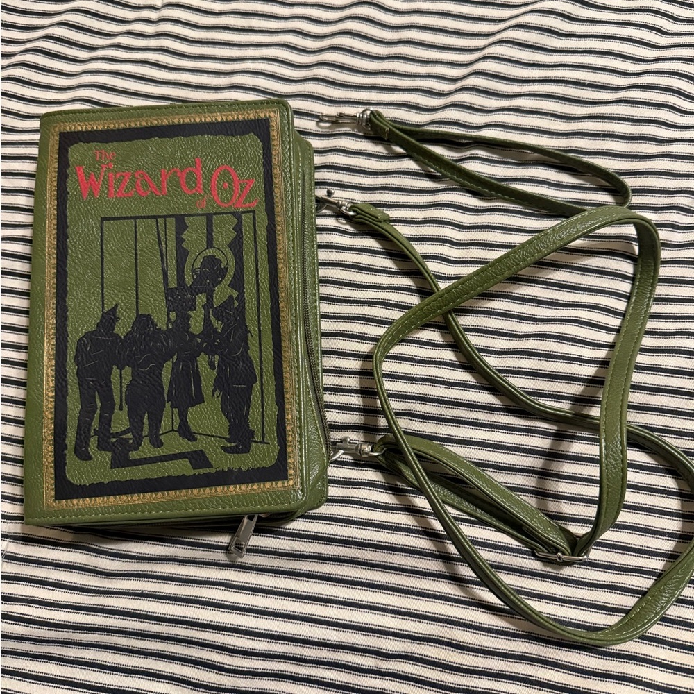 Wizard of Oz Book-Style Crossbody Bag